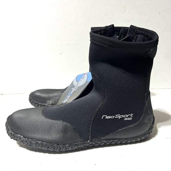 Neo Sport Wetsuit Boots Men's size 9 New Neoprene Black Water Shoes - Picture 1 of 6